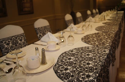 Damask Black Headtable